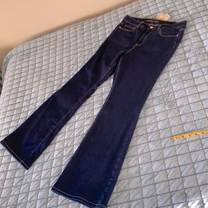 Michael Kors Selma Flare Higher Rise Slim through hip and thigh Leg Jeans Sz 10
